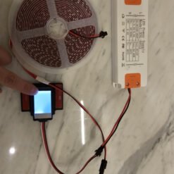 YZKJ-F1-LSD Touch-Free Hand Sweep Gesture Switch with Flower Water Decorative Light for Bathroom Mirror - 12V 60W